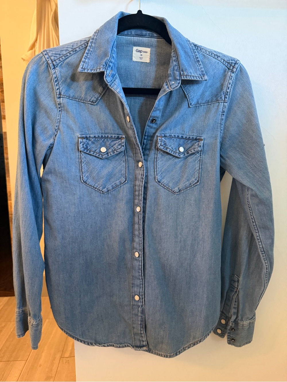 GAP 1969 vintage western Light Blue Denim Snap-Front Shirt